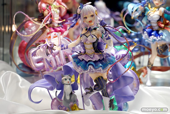 秋葉原の新作フィギュア展示の様子 20