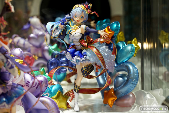 秋葉原の新作フィギュア展示の様子 21