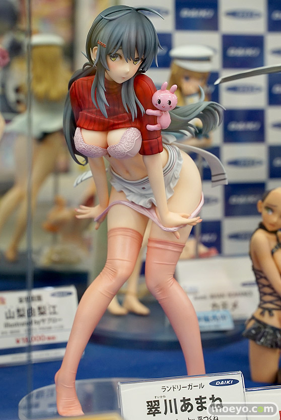 秋葉原の新作フィギュア展示の様子 28