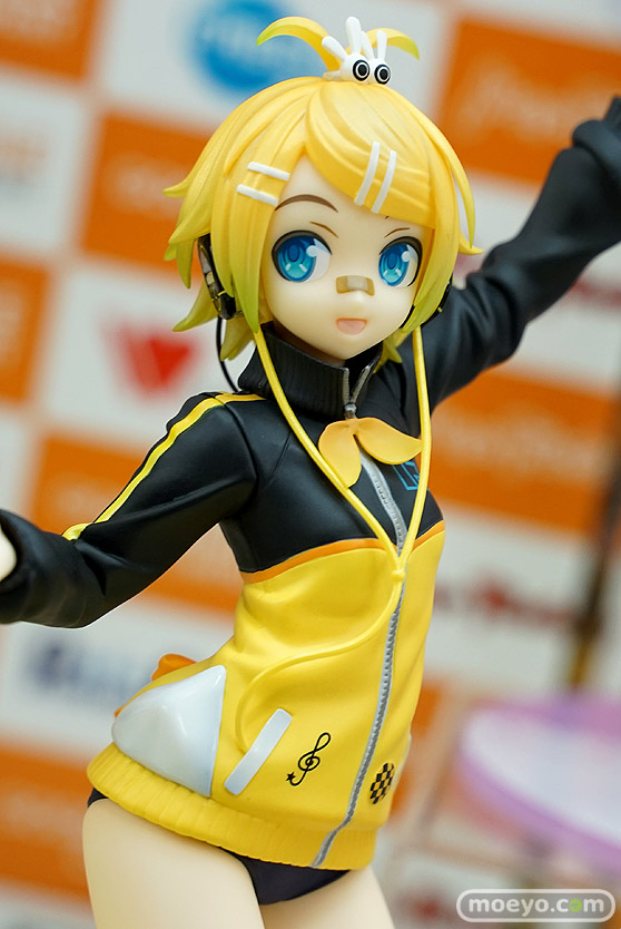 マックスファクトリー 初音ミク -Project DIVA- F 2nd 鏡音リン スタイリッシュエナジーR Ver. フィギュア グリズリーパンダ あきもとはじめ 梅雨輝 ボークスホビー天国 05