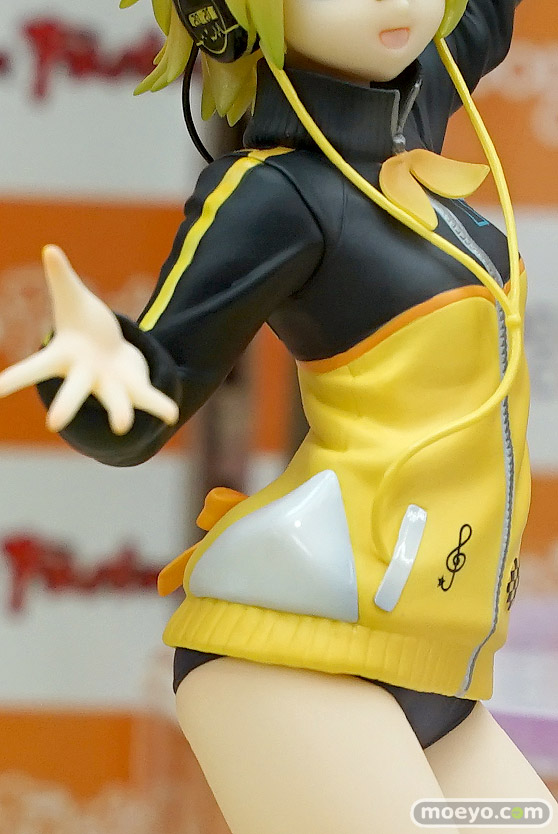 マックスファクトリー 初音ミク -Project DIVA- F 2nd 鏡音リン スタイリッシュエナジーR Ver. フィギュア グリズリーパンダ あきもとはじめ 梅雨輝 ボークスホビー天国 08