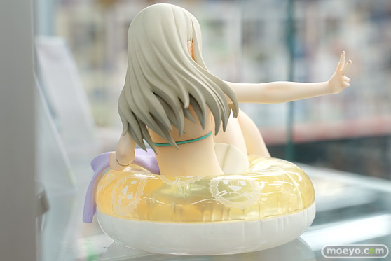 ベルファイン イリヤスフィール・フォン・アインツベルン 水着Ver. フィギュア 02