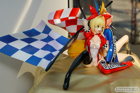 プラスワン 東京フィギュア ネロ・クラウディウス & 玉藻の前 TYPE-MOON Racing ver. フィギュア 秋葉原 02