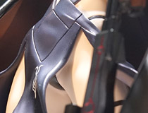 「ライダー／アルトリア〔オルタ〕」「ネロ レーシングVer.」「アスナ【Summer Queens】」など 秋葉原の新作フィギュア、グッズ展示の様子01（2020年8月22日）