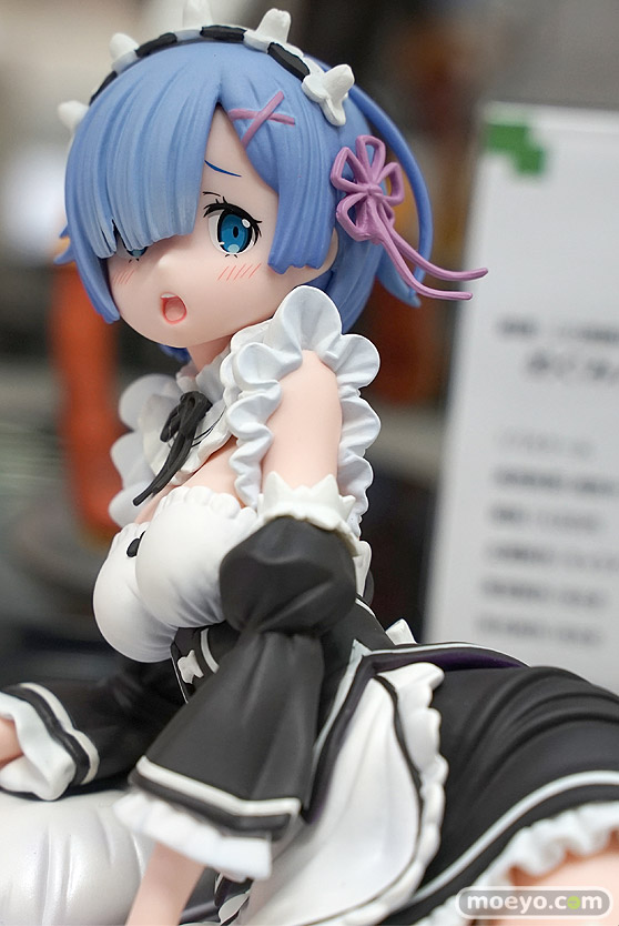 秋葉原の新作フィギュア展示の様子 14