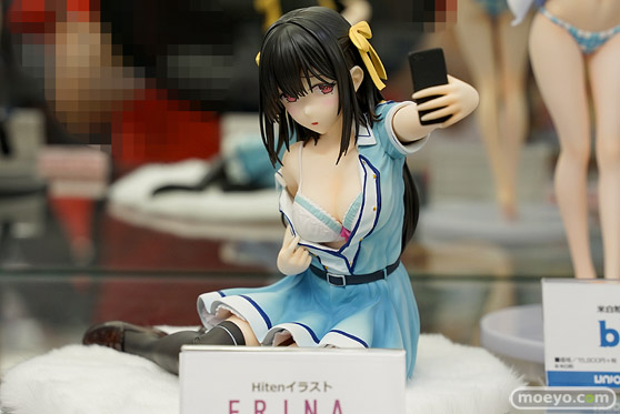 秋葉原の新作フィギュア展示の様子 34