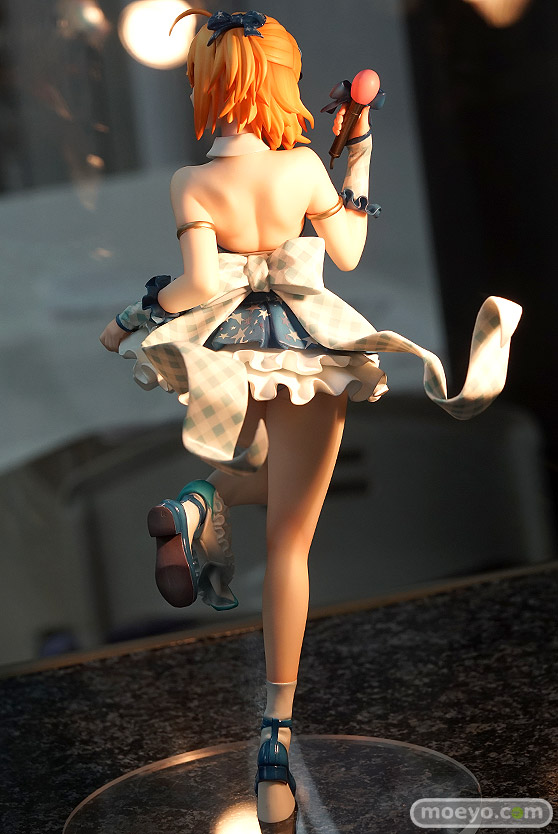 エモントイズ 嫌な顔されながらおパンツ見せてもらいたい  アイドルのYuina フィギュア パンツ 嫌な顔されながらおパンツ見せてもらいたいイラスト展 03