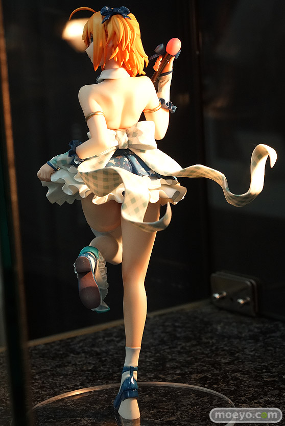 エモントイズ 嫌な顔されながらおパンツ見せてもらいたい  アイドルのYuina フィギュア パンツ 嫌な顔されながらおパンツ見せてもらいたいイラスト展 04