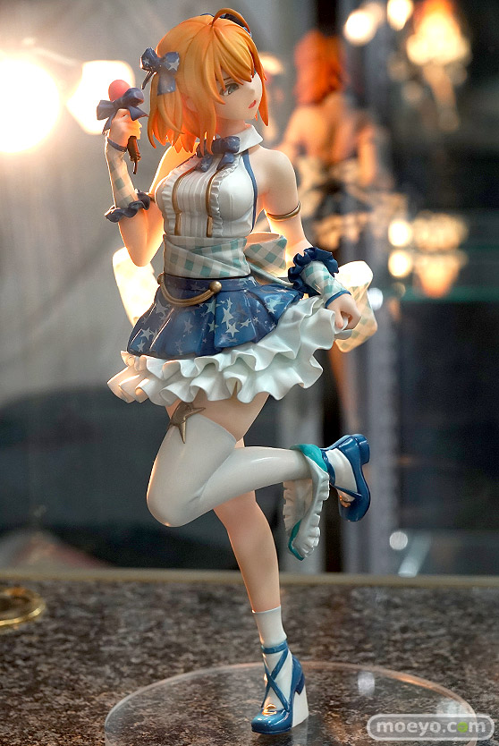 エモントイズ 嫌な顔されながらおパンツ見せてもらいたい  アイドルのYuina フィギュア パンツ 嫌な顔されながらおパンツ見せてもらいたいイラスト展 09