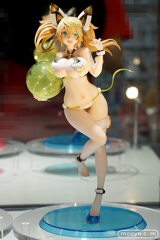 秋葉原の新作フィギュア展示の様子 32