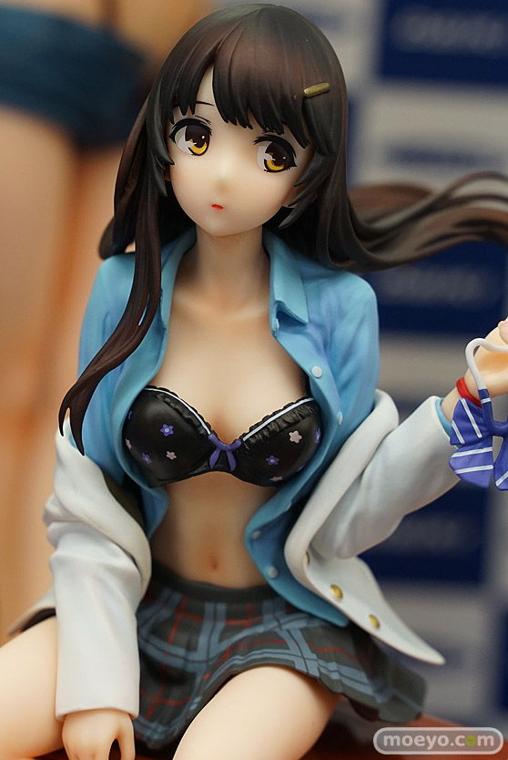 秋葉原の新作フィギュア展示の様子 33