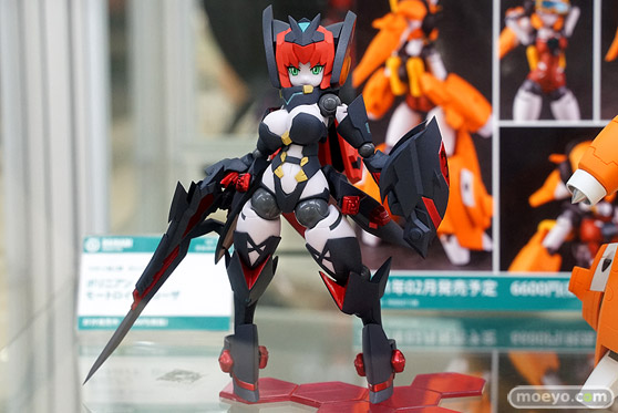 秋葉原の新作フィギュア展示の様子 07