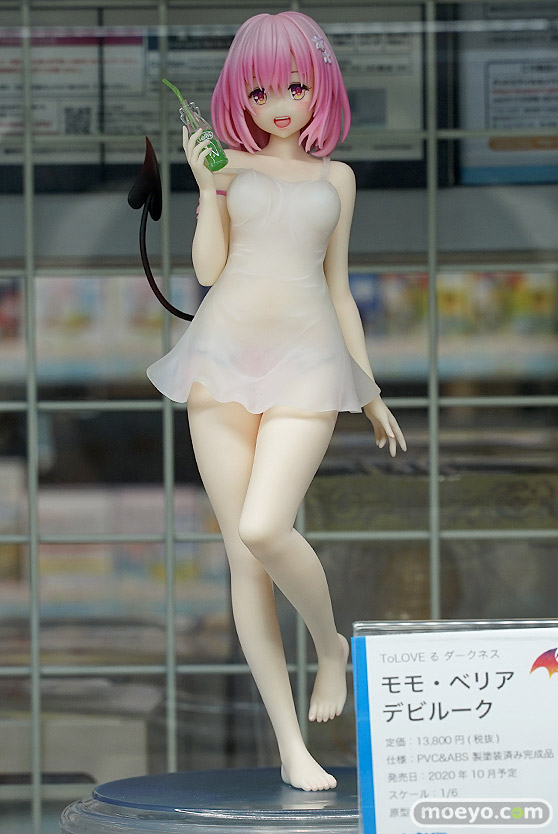 秋葉原の新作フィギュア展示の様子 22