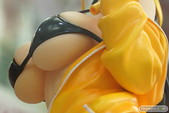 秋葉原の新作フィギュア展示の様子 06