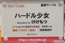 秋葉原の新作フィギュア展示の様子 09
