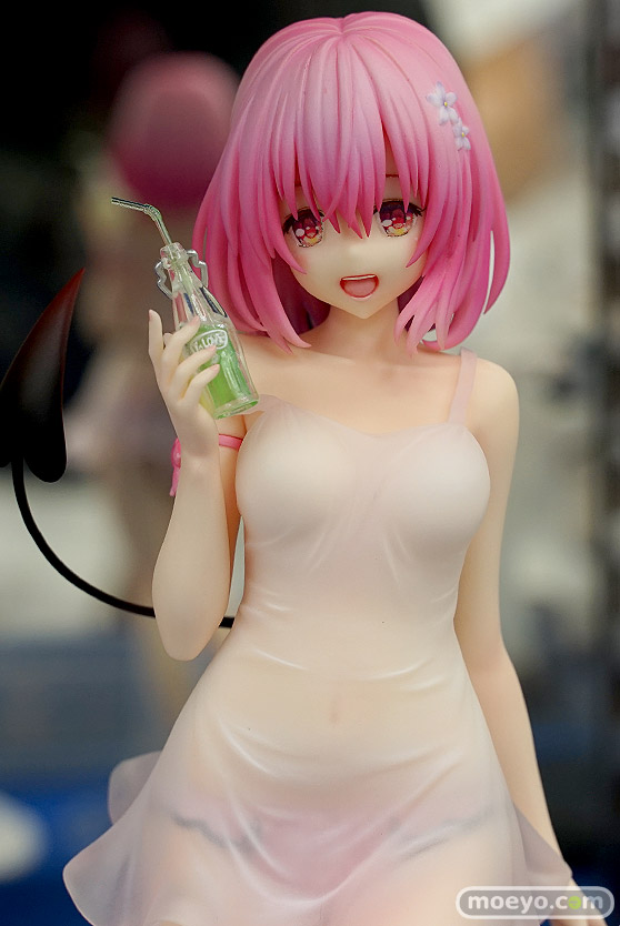 秋葉原の新作フィギュア展示の様子 16