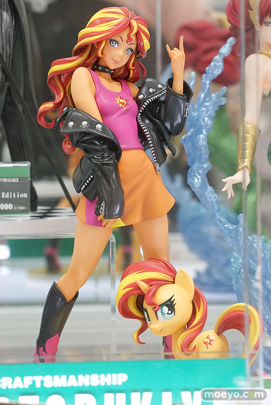 秋葉原の新作フィギュア展示の様子 あみあみ 20