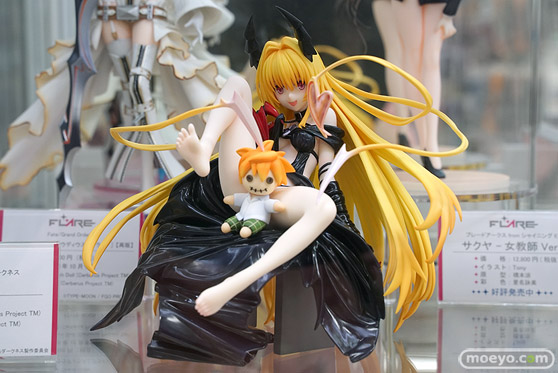 秋葉原の新作フィギュア展示の様子 あみあみ 30