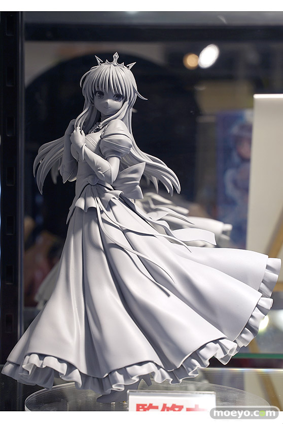 コトブキヤ 夜明け前より瑠璃色な フィーナ・ファム・アーシュライト 15周年記念フィギュア 02