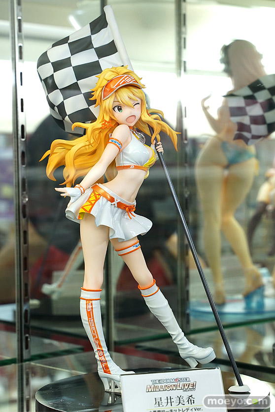 ユニオンクリエイティブ アイドルマスター ミリオンライブ! 星井美希 小悪魔サーキットレディVer.赤べこ 森山奈菜 フィギュア あみあみ 02