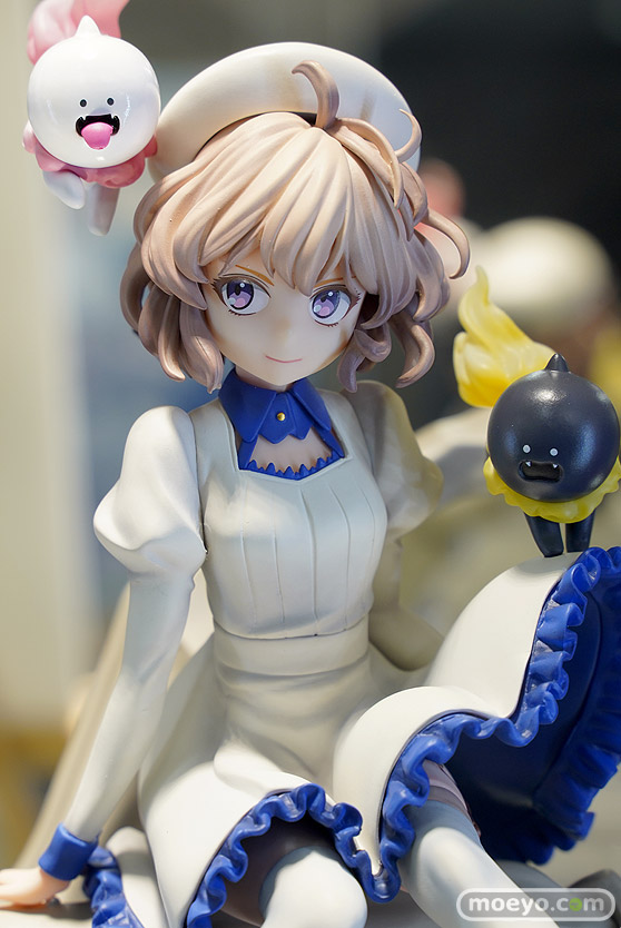 秋葉原の新作フィギュア展示の様子 02