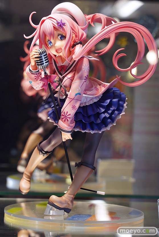 秋葉原の新作フィギュア展示の様子 11