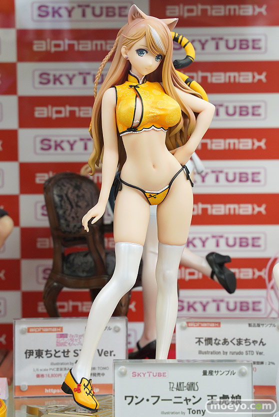 秋葉原の新作フィギュア展示の様子 21