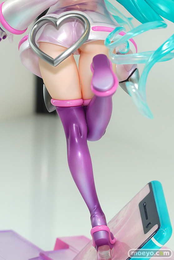 マックスファクトリー キャラクター・ボーカル・シリーズ01 初音ミク 矢吹健太朗×osoba Ver. なかやまん Noa フィギュア 16