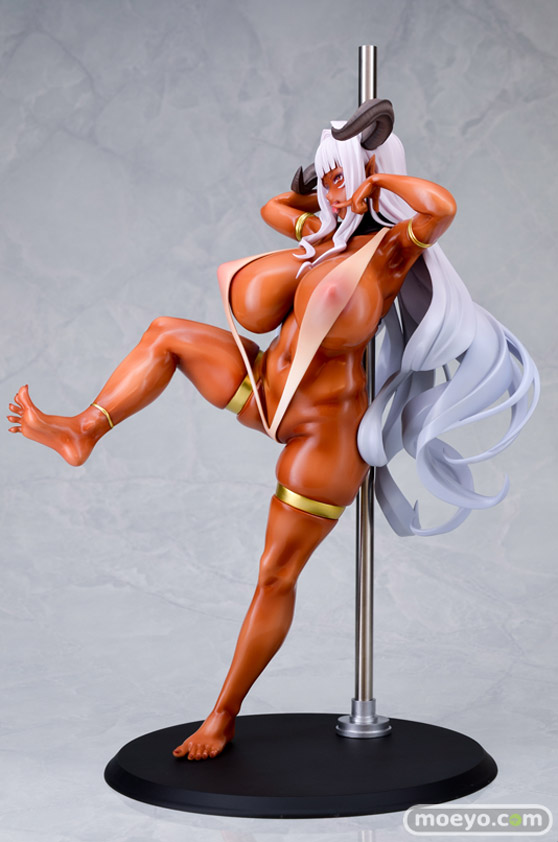 Q-six ムチムチデカパイマラ喰い魔王様とおんぼろ四畳半同棲生活 フリジア・オルンシュタイン ノルグレコ K2 フィギュア エロ 03