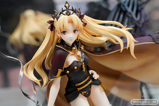 秋葉原の新作フィギュア展示の様子 34