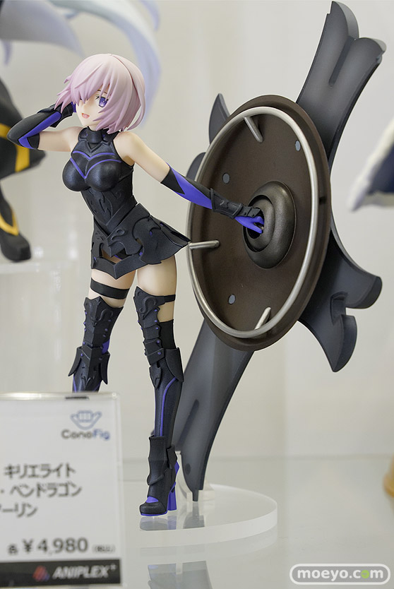 秋葉原の新作フィギュア展示の様子 08