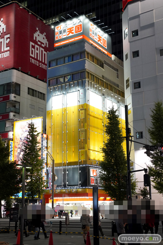 秋葉原の新作フィギュア展示の様子 26