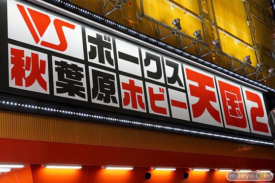 秋葉原の新作フィギュア展示の様子 28