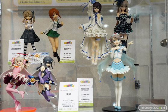 秋葉原の新作フィギュア展示の様子 42