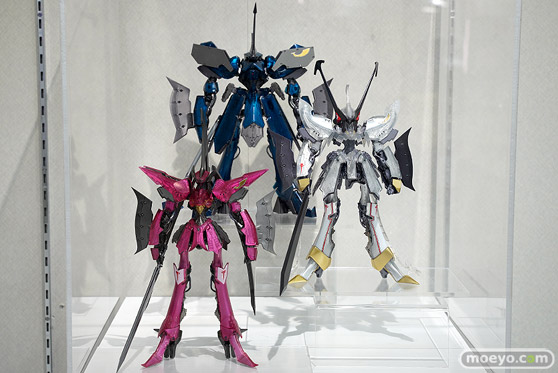 秋葉原の新作フィギュア展示の様子 64