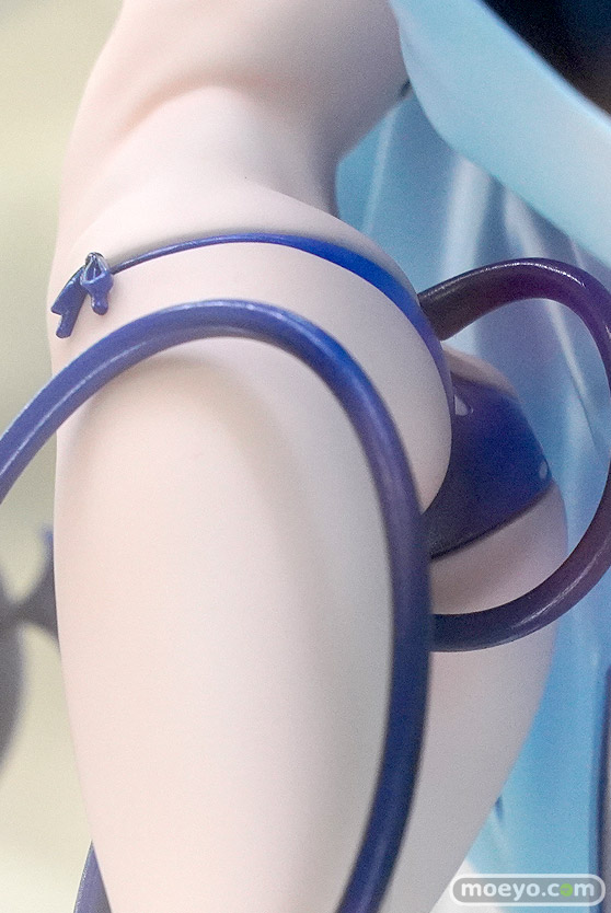 秋葉原の新作フィギュア展示の様子 03