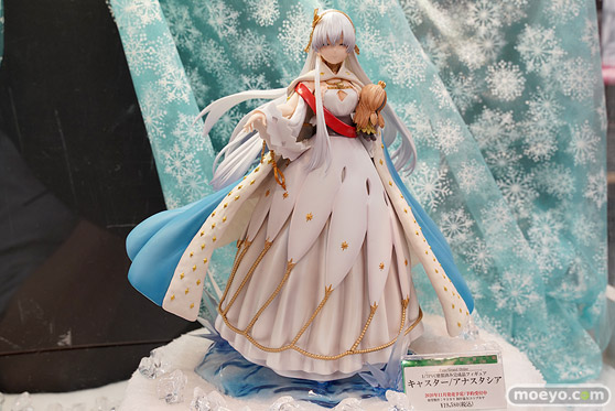 秋葉原の新作フィギュア展示の様子 27