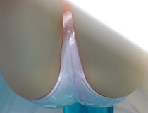 発売されたプラム新作美少女フィギュア「アズールレーン THE ANIMATION ユニコーン」PVCサンプルがアキバで展示！