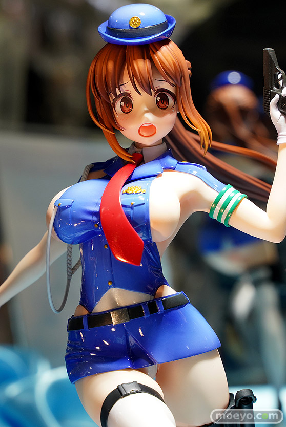 秋葉原の新作フィギュア展示の様子 08