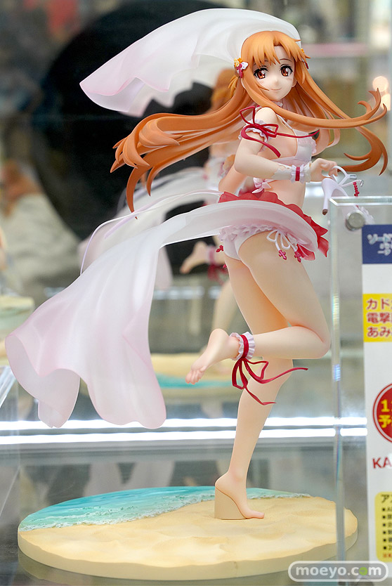 秋葉原の新作フィギュア展示の様子 15