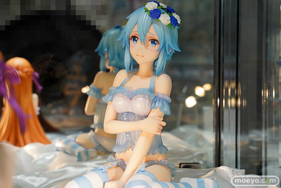 秋葉原の新作フィギュア展示の様子 55