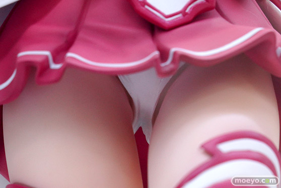 秋葉原の新作フィギュア展示の様子 あみあみ 03