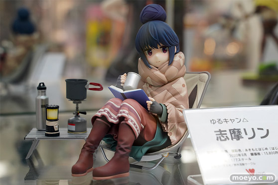 秋葉原の新作フィギュア展示の様子 あみあみ 09