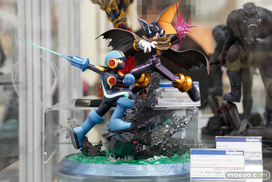 秋葉原の新作フィギュア展示の様子 あみあみ 44