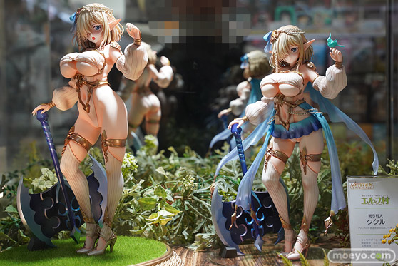 秋葉原の新作フィギュア展示の様子 2020年11月21日 01