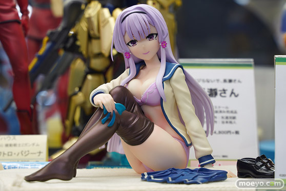 秋葉原の新作フィギュア展示の様子 2020年11月21日 13