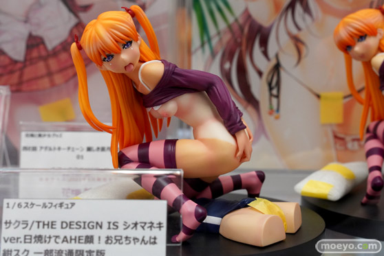 岡山フィギュア・エンジニアリング サクラ/THE DESIGN IS シオマネキver.日焼けでAHE顔！お兄ちゃんは紺スク エロ フィギュア 03