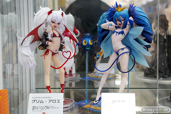 秋葉原の新作フィギュア展示の様子 14