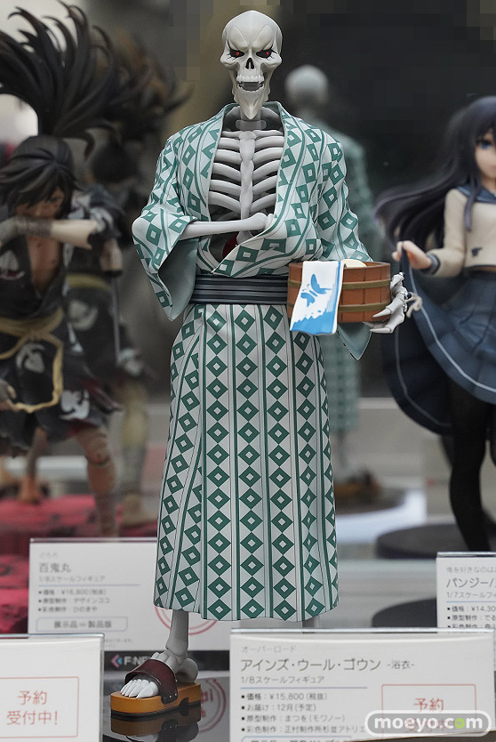 秋葉原の新作フィギュア展示の様子 38