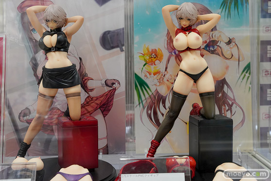 秋葉原の新作フィギュア展示の様子 44